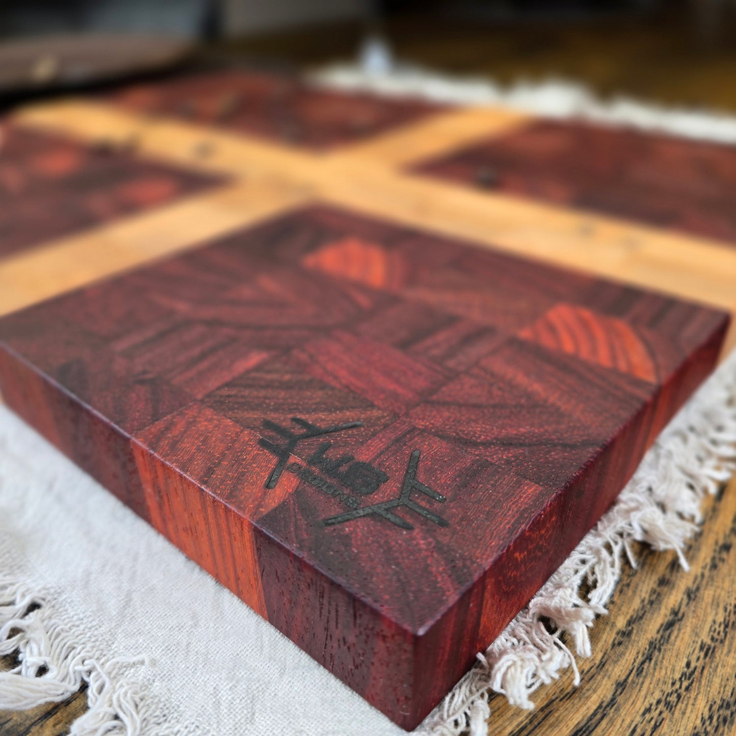 Endetræs skærebræt